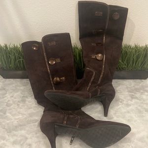 Antonio Melani tall, zip up, suede boots
